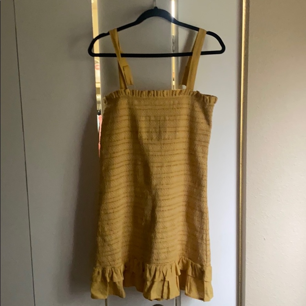 yellow bodycon dress